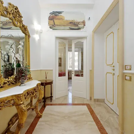 Fancy Vatican Рим